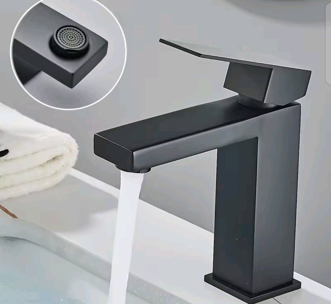 Bathroom Basin Faucet - Royal Sanitary